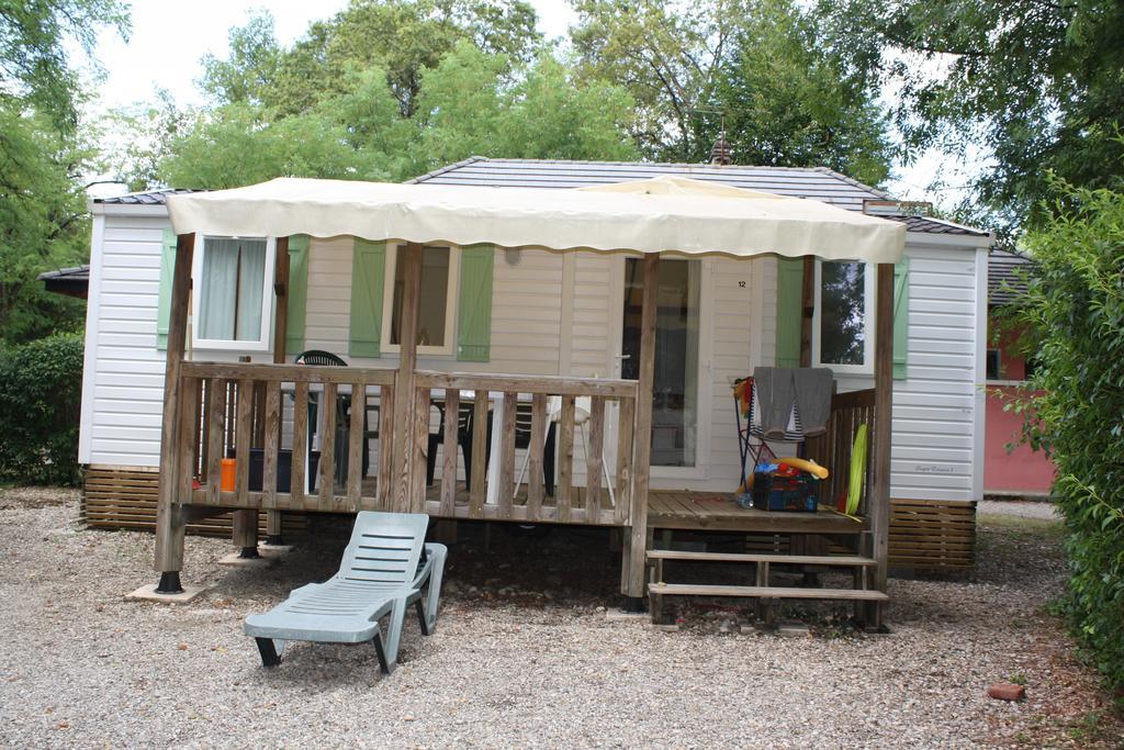 Le Camping Des 3 Lacs Belmont-Tramonet Luaran gambar