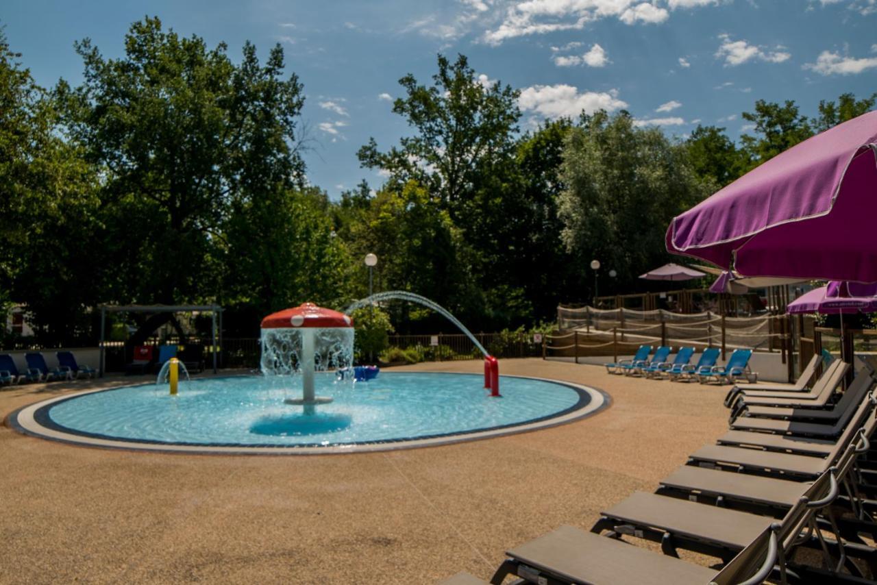 Le Camping Des 3 Lacs Belmont-Tramonet Luaran gambar